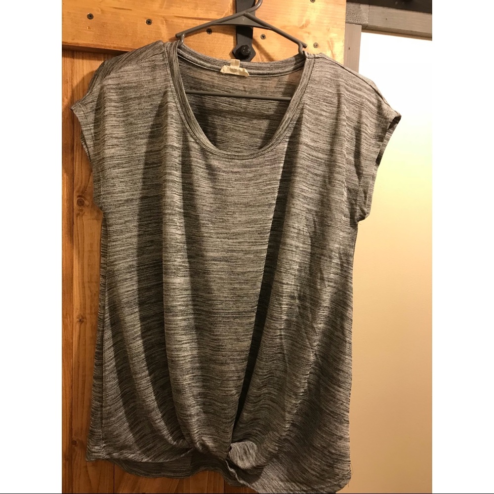 Black and grey short sleeve blouse